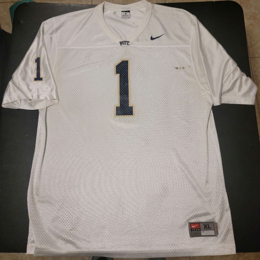 Rare Vintage Larry Fitzgerald University Of Pittsburg Football Jersey.